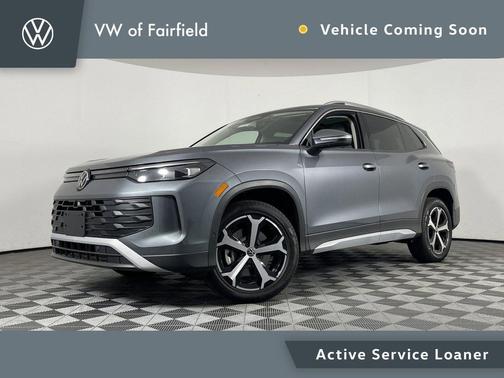 Platinum Gray Metallic 2025 Volkswagen Tiguan 2.0T SE 4MOTION