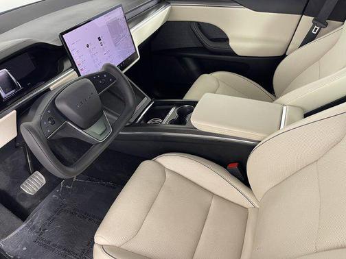 2022 Tesla Model X Plaid Tri Motor All-Wheel Drive