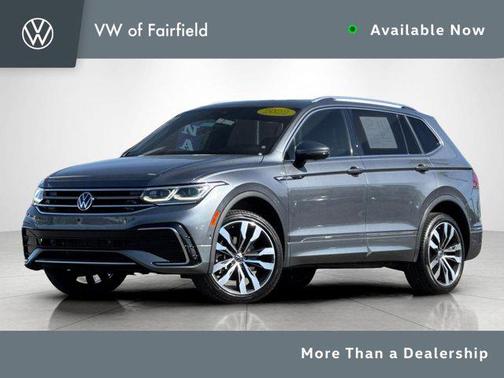 Platinum Gray Metallic 2022 Volkswagen Tiguan 2.0T SEL R-Line 4MOTION
