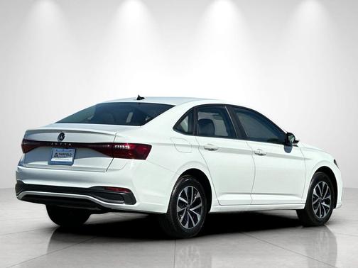 Pure White 2027 Volkswagen Jetta 1.4T S