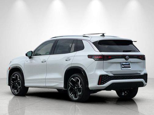 opal white pearl 2026 Volkswagen Tiguan 2.0T SEL R-Line 4MOTION