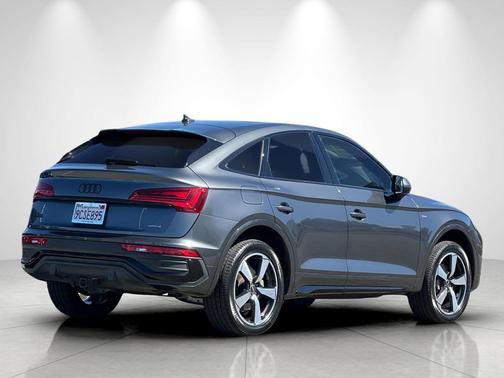 Daytona Gray Pearl Effect 2022 Audi Q5 45 S line Premium Plus