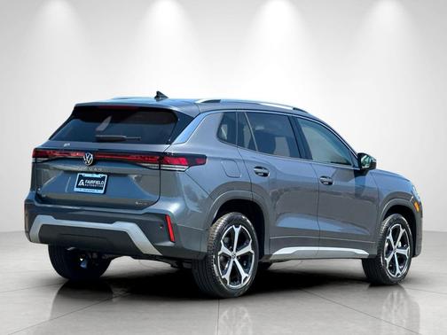 platinum gray metallic 2026 Volkswagen Tiguan 2.0T SE