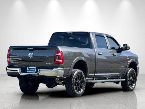 Granite Crystal Metallic Clearcoat 2022 RAM 2500 Laramie Crew Cab 4x4 6'4' Box