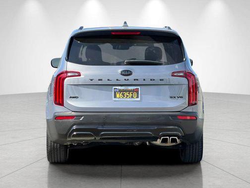 Everlasting Silver 2021 Kia Telluride SX