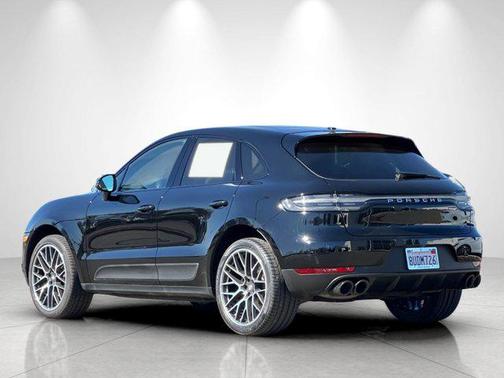 2020 Porsche Macan Base