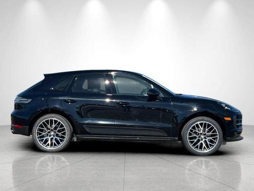 2020 Porsche Macan Base