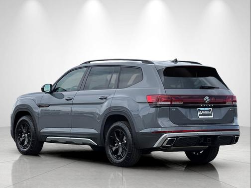 pure gray 2026 Volkswagen Atlas Peak Edition