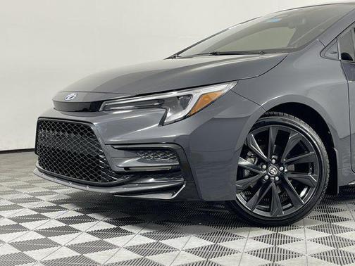 2024 Toyota Corolla Hybrid SE