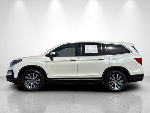 White Diamond Pearl 2019 Honda Pilot EX