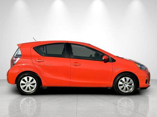 2014 Toyota Prius c Four