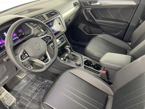 2024 Volkswagen Tiguan 2.0T SE R-Line Black 4MOTION