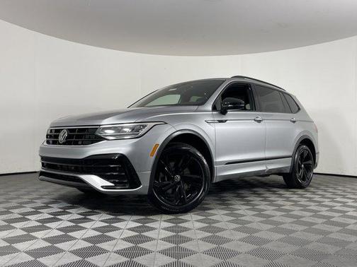 2024 Volkswagen Tiguan 2.0T SE R-Line Black 4MOTION
