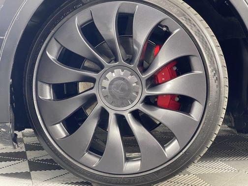 2023 Tesla Model Y Performance Dual Motor All-Wheel Drive