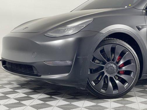 2023 Tesla Model Y Performance Dual Motor All-Wheel Drive