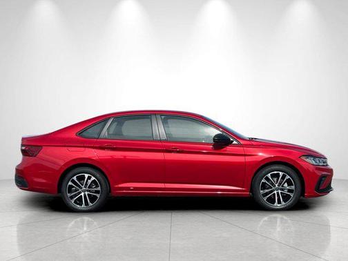 Kings Red Metallic 2026 Volkswagen Jetta 1.4T S
