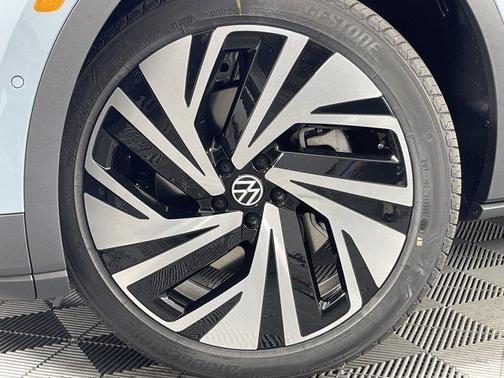 2025 Volkswagen ID.4 AWD Pro