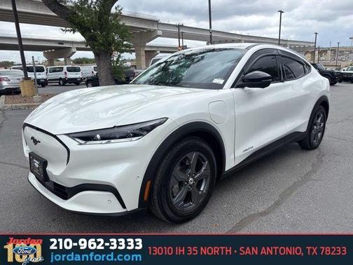 STAR WHITE MET TRI-COAT 2023 Ford Mustang Mach-E Select