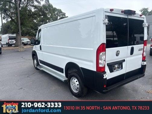 2023 RAM ProMaster 2500 Base