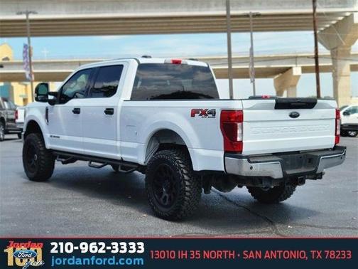 2022 Ford F-350 XLT