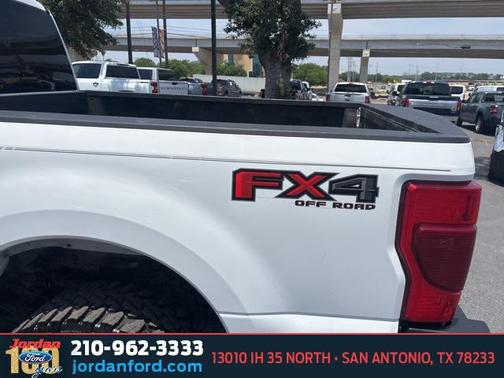 2022 Ford F-350 XLT
