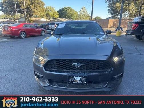 2015 Ford Mustang V6