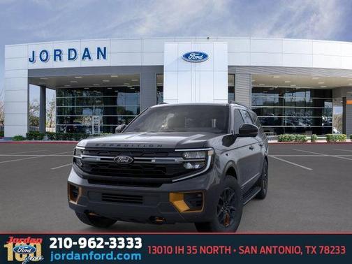 Dark Matter Gray Metallic 2026 Ford Expedition Tremor