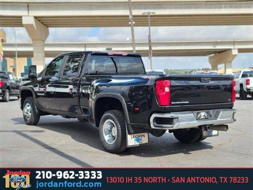 2024 Chevrolet Silverado 3500 LT