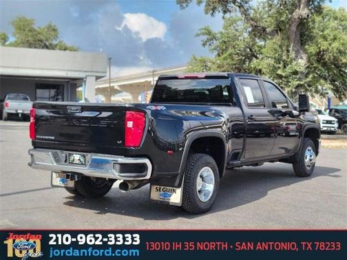 2024 Chevrolet Silverado 3500 LT