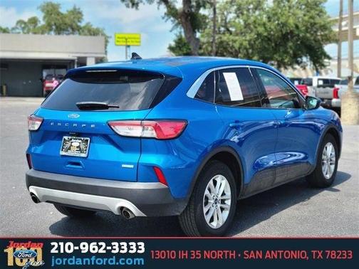 2020 Ford Escape SE