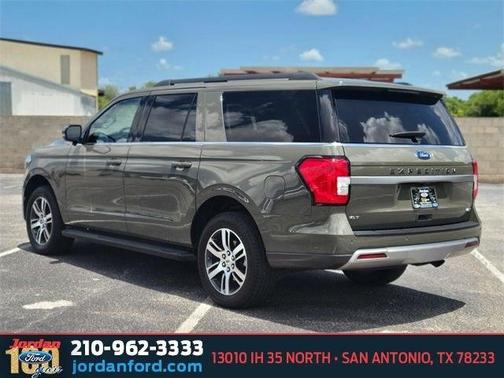 2024 Ford Expedition Max XLT