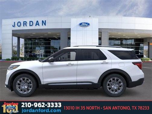 2025 Ford Explorer Platinum