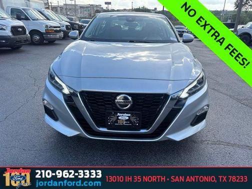 Brilliant Silver Metallic 2021 Nissan Altima 2.5 SV