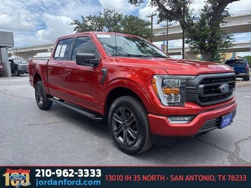 HOT PEPPER RED MET TINTD CC 2023 Ford F-150 XLT