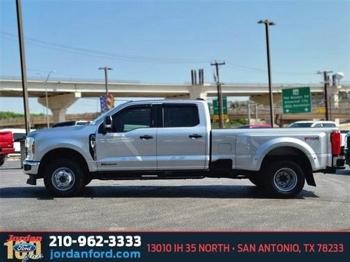 2024 Ford F-350 XLT