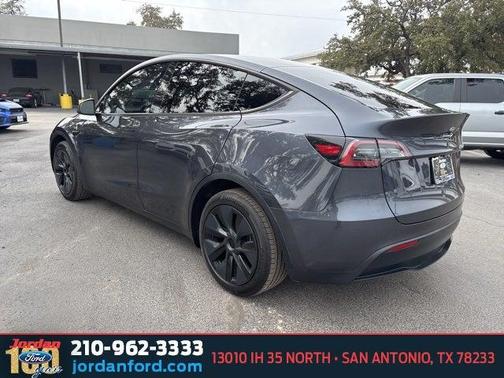 2025 Tesla Model Y Long Range Single Motor Rear-Wheel Drive