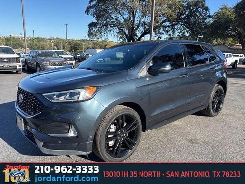 2022 Ford Edge ST