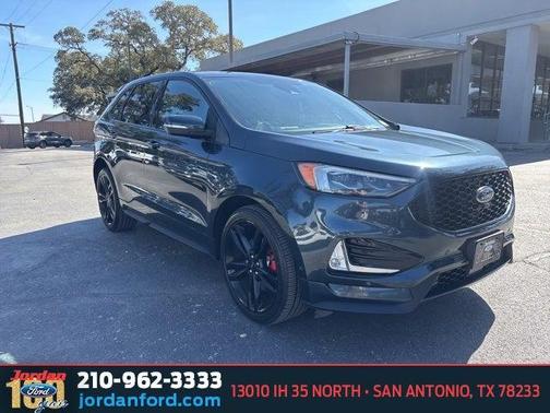 2022 Ford Edge ST