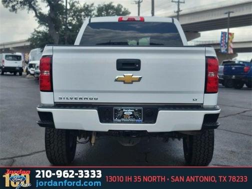 2018 Chevrolet Silverado 1500 2LT