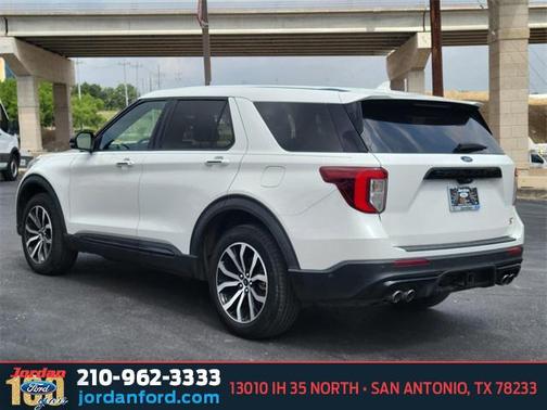 2021 Ford Explorer ST