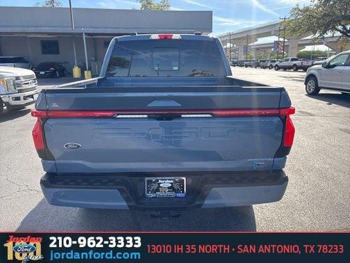 AZURE GRAY METALLIC TRICOAT 2023 Ford F-150 Lightning Platinum