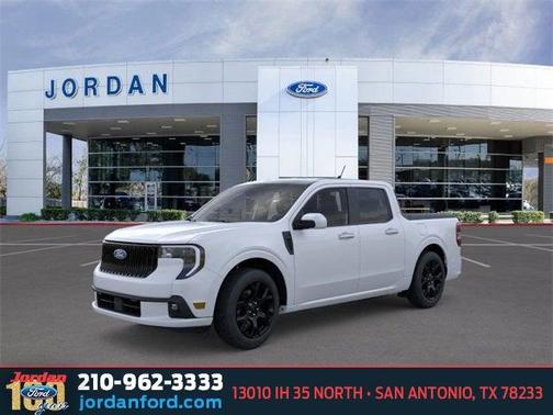 2026 Ford Maverick Lobo Standard