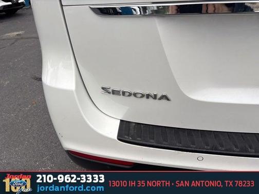 2021 Kia Sedona EX