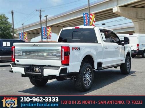 2025 Ford F-250 Platinum