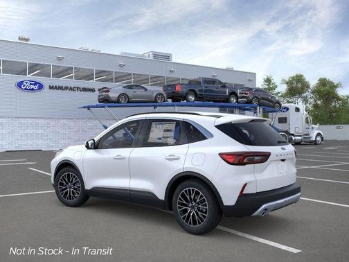2026 Ford Escape PHEV SE