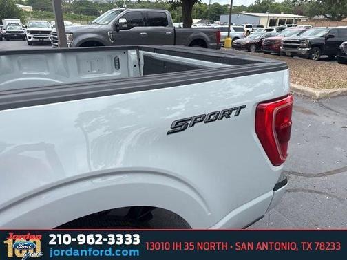 AVALANCHE 2023 Ford F-150 XLT
