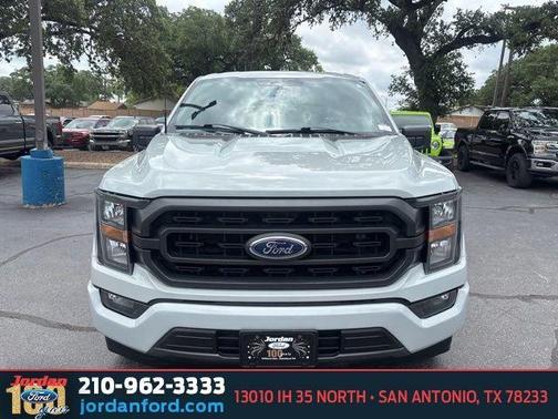 AVALANCHE 2023 Ford F-150 XLT
