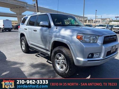 Classic Silver Metallic 2013 Toyota 4Runner SR5