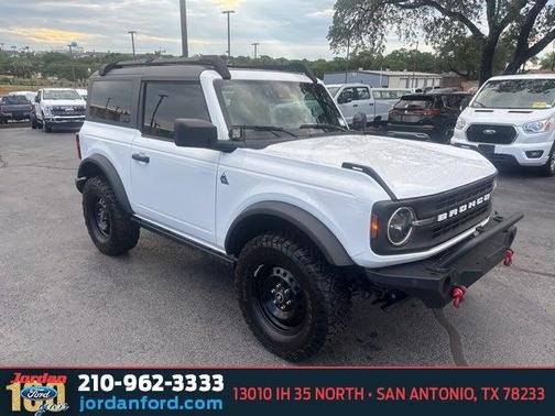 2022 Ford Bronco Black Diamond