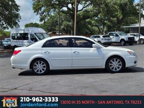 2010 Toyota Avalon Limited